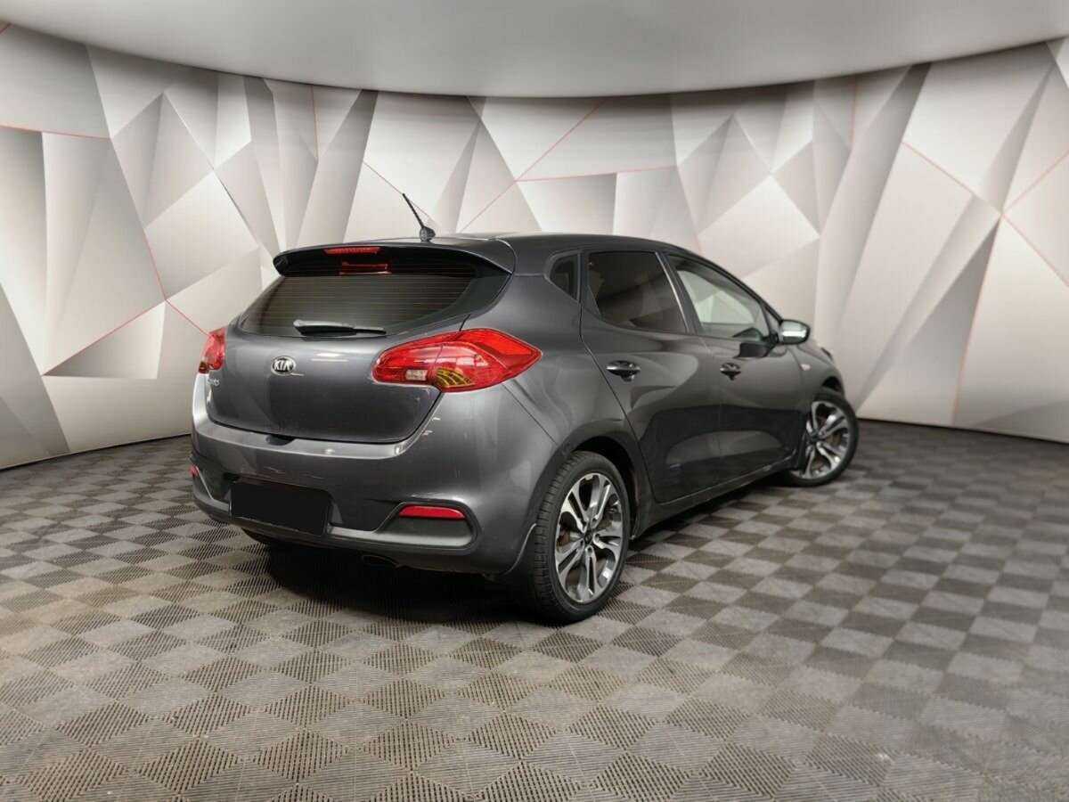 Купить Kia Ceed, 2014, 115 000 км, фото №2