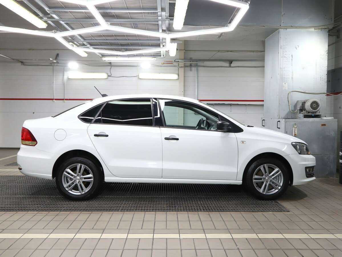 Купить Volkswagen Polo, 2017, 154 000 км, фото №3