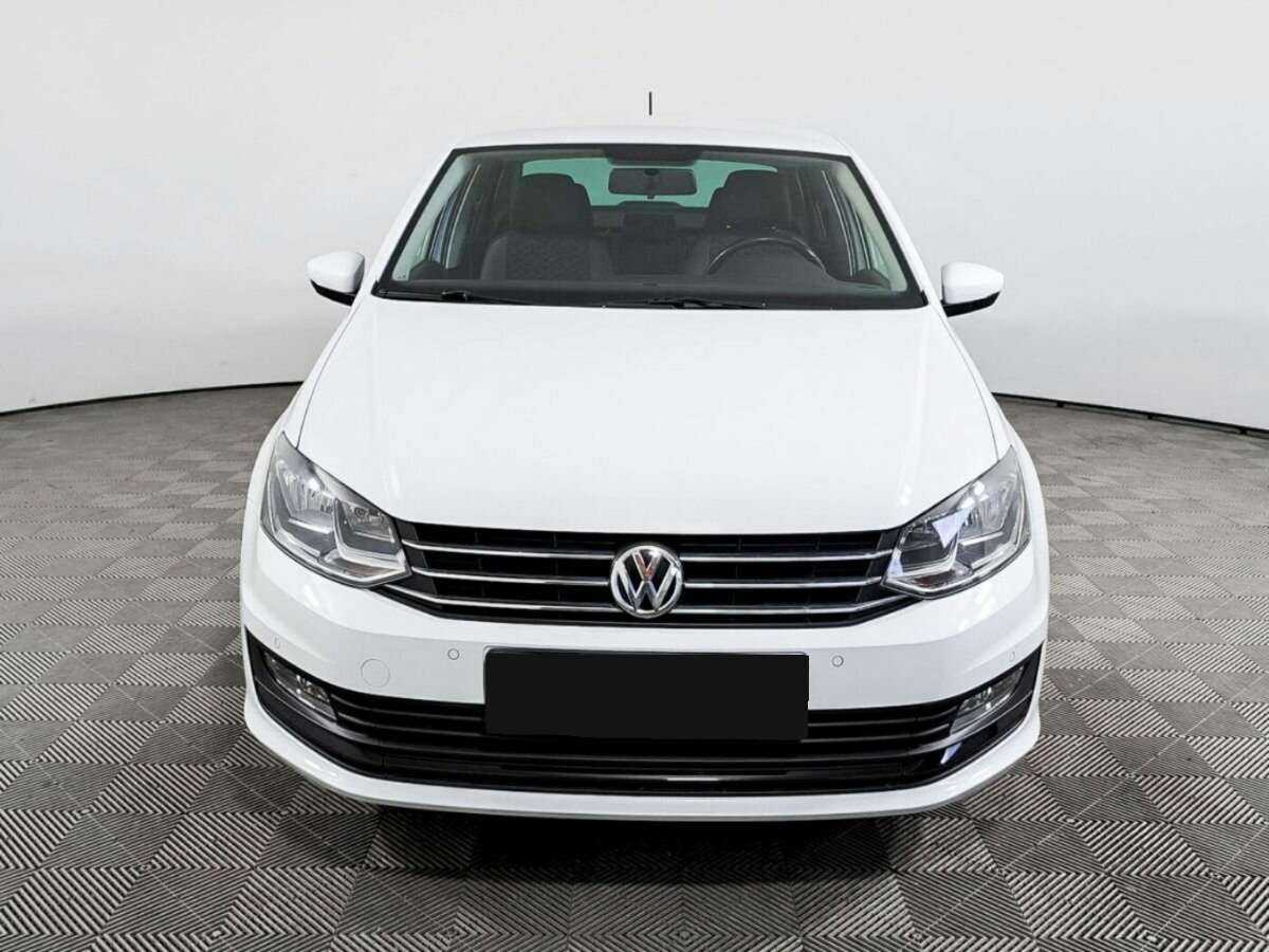 Купить Volkswagen Polo, 2018, 38 165 км, фото №2