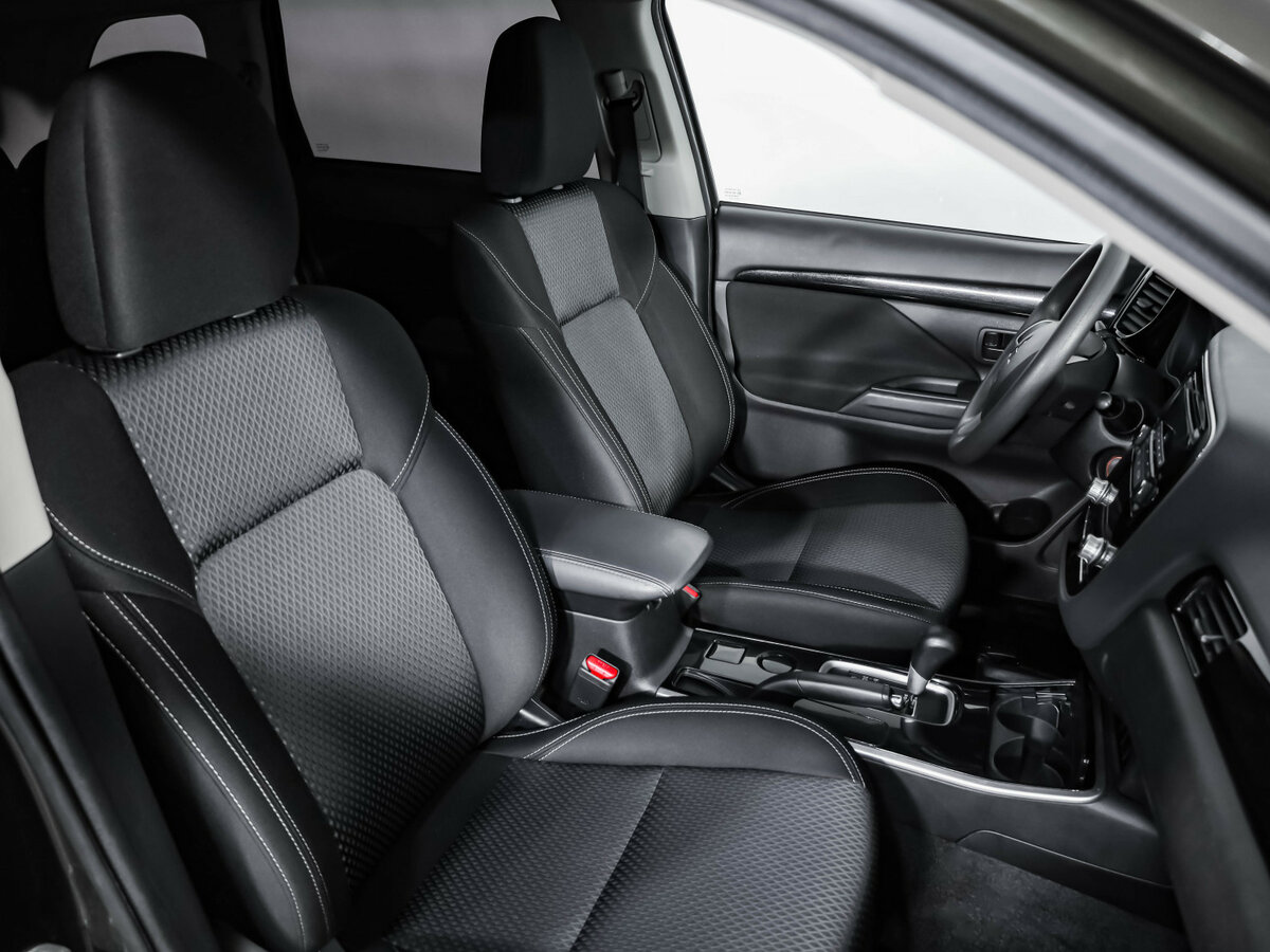 Купить Mitsubishi Outlander III Рестайлинг 3, 2020, 130 377 км, фото №21