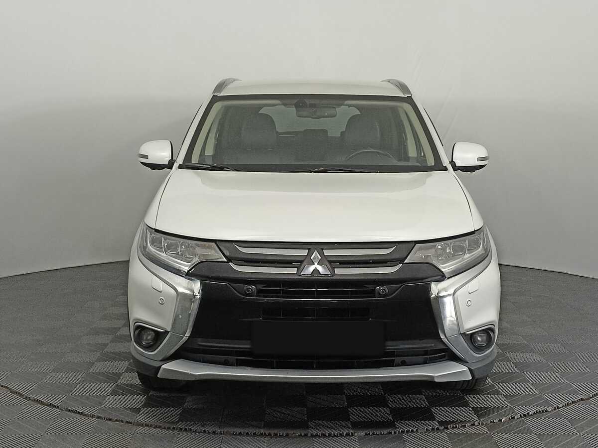 Купить Mitsubishi Outlander, 2017, 188 467 км, фото №2