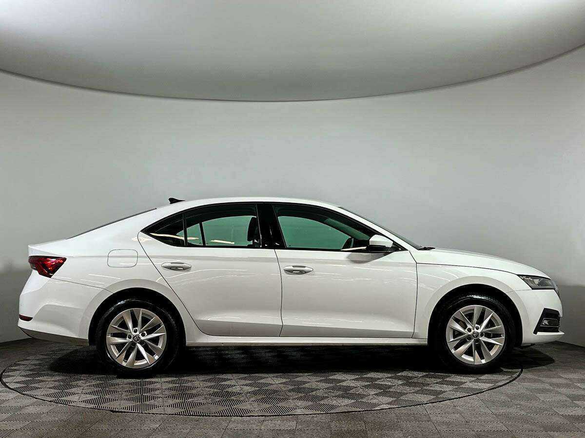 Купить Skoda Octavia, 2021, 47 400 км, фото №4