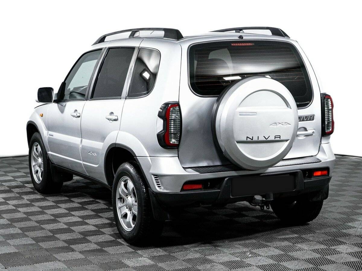 Купить Chevrolet Niva, 2010, 86 873 км, фото №7
