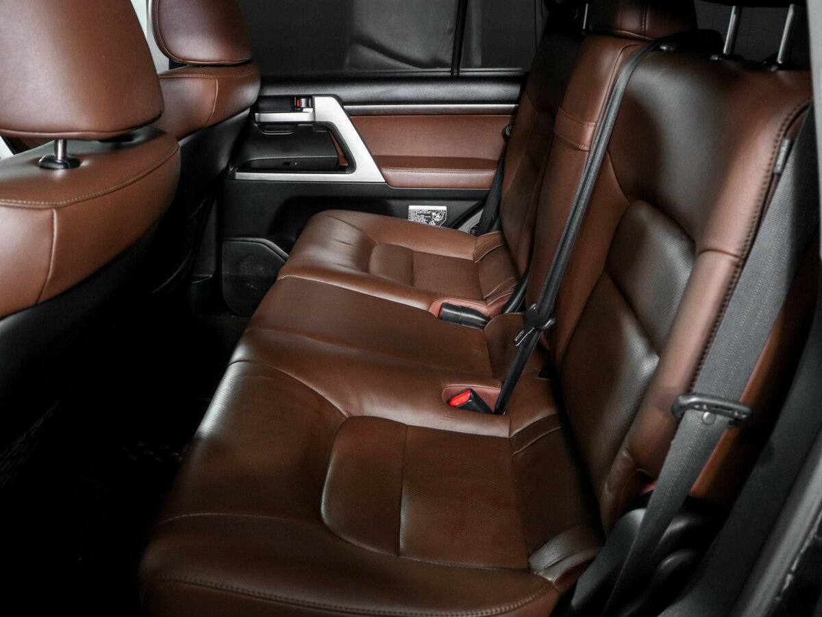 Купить Toyota Land Cruiser 200 Series Рестайлинг 2, 2016, 227 536 км, фото №10