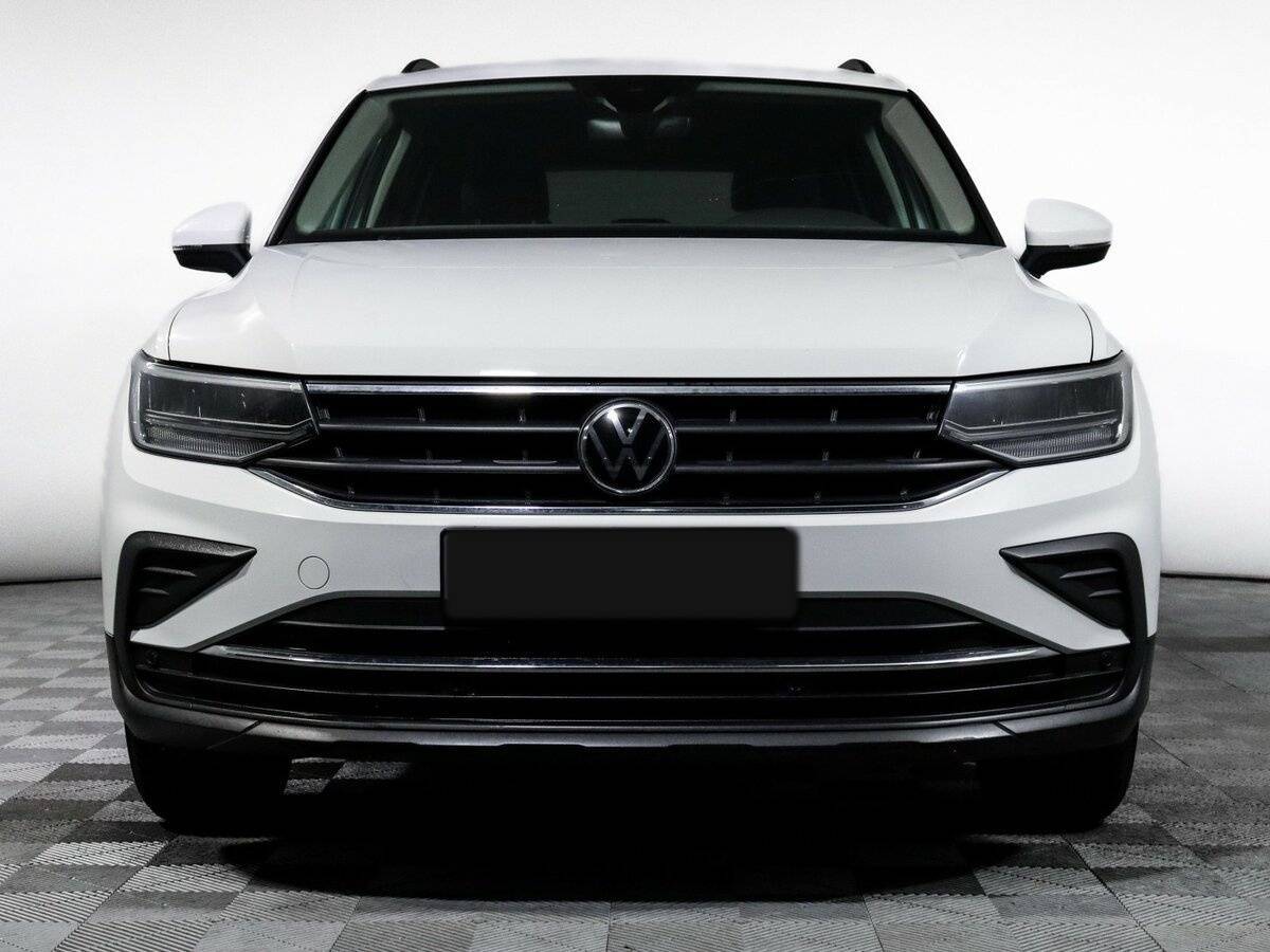 Купить Volkswagen Tiguan, 2021, 82 216 км, фото №2