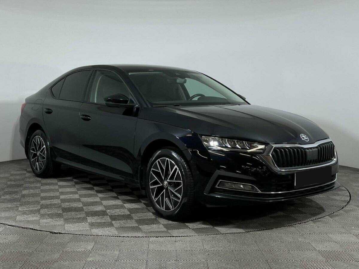 Купить Skoda Octavia, 2021, 45 925 км, фото №3