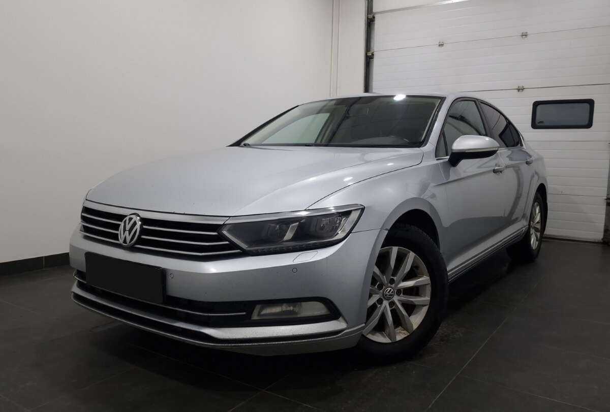 Купить Volkswagen Passat, 2015, 220 993 км, фото №1