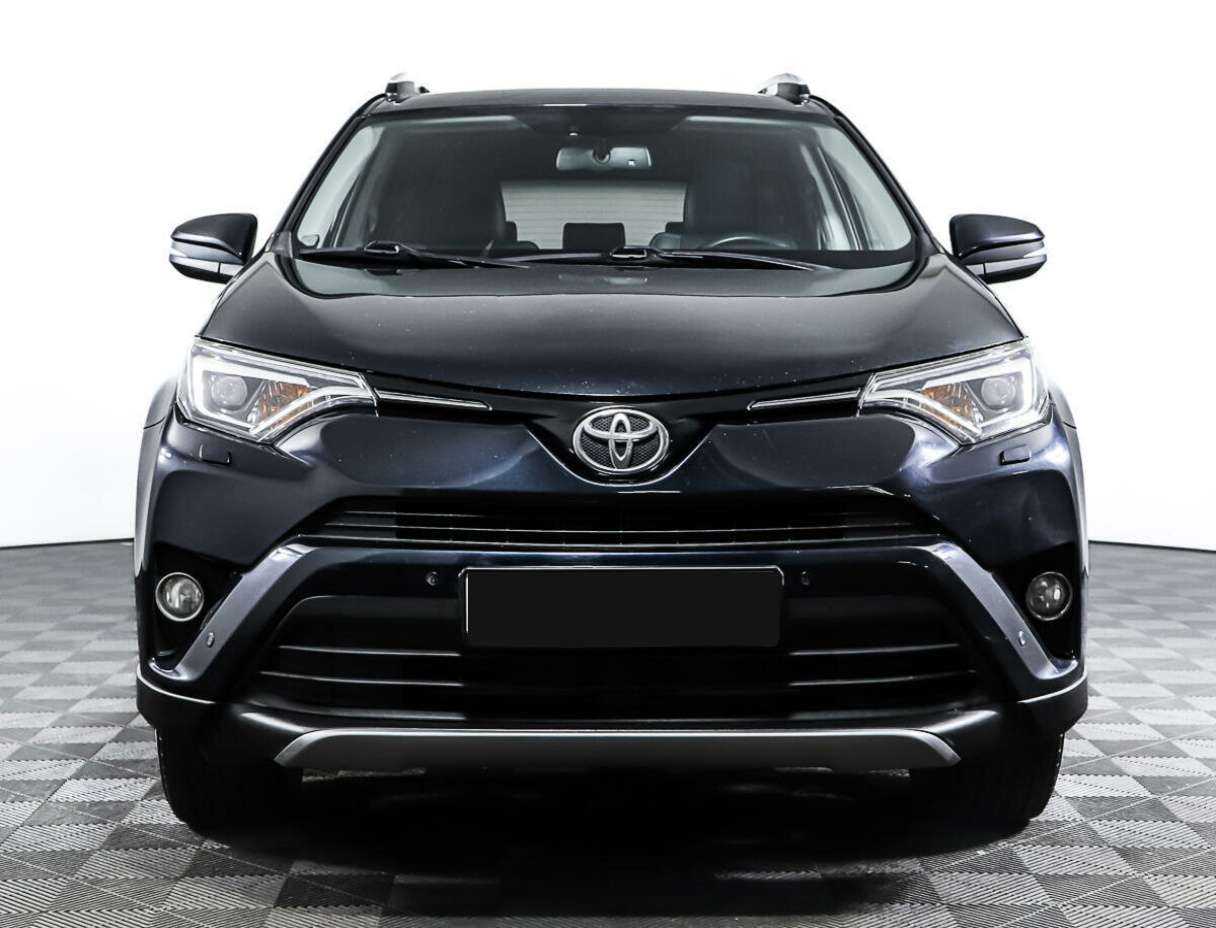 Купить Toyota RAV4, 2018, 118 300 км, фото №2