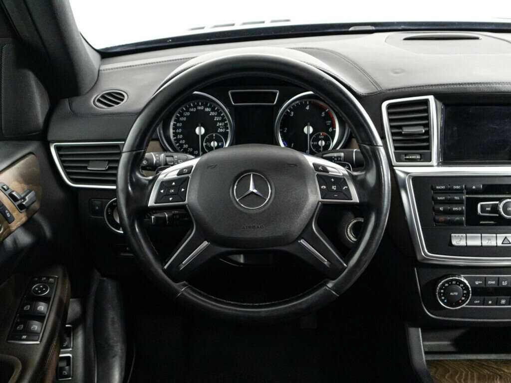 Купить Mercedes-Benz GL-Класс 350 CDI BlueTEC, 2015, 119 996 км, фото №25