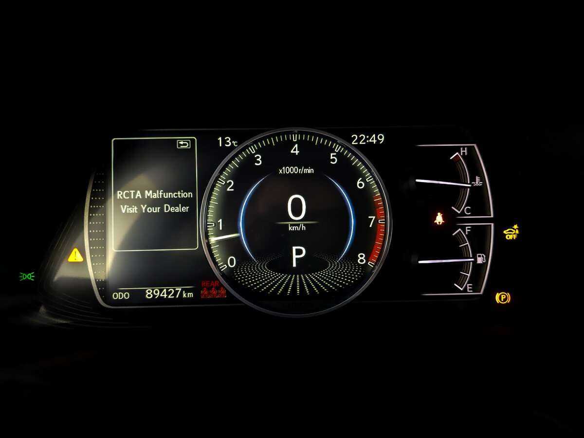 Купить Lexus ES 200, 2020, 89 000 км, фото №11