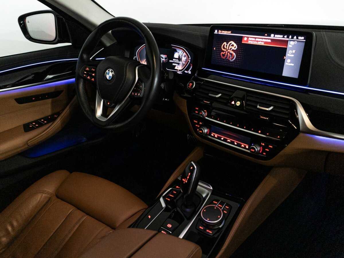 Купить BMW 5 серии 540d xDrive, 2020, 130 655 км, фото №30