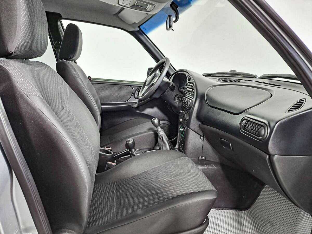 Купить Chevrolet Niva, 2017, 125 266 км, фото №9