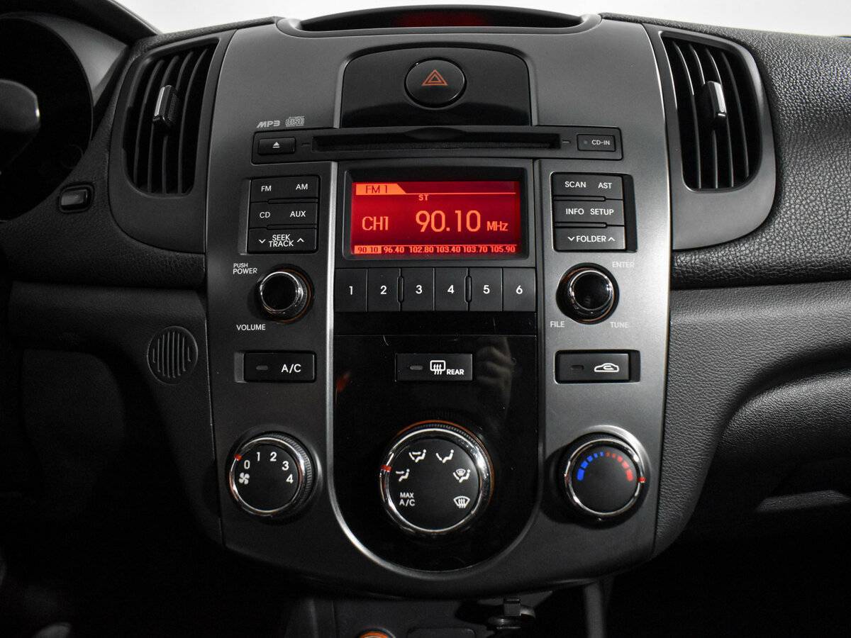 Купить Kia Cerato 6-speed, 2010, 210 103 км, фото №15