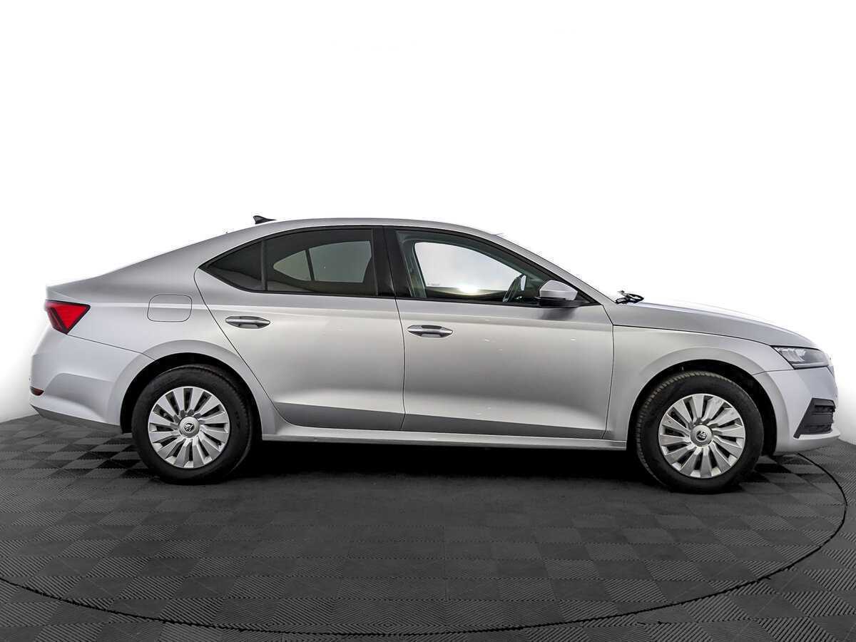 Купить Skoda Octavia, 2021, 71 425 км, фото №4