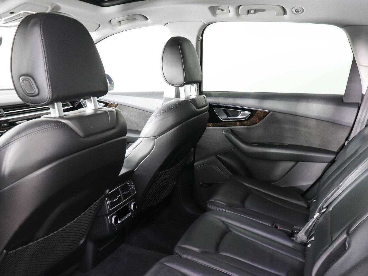 Купить Audi Q7, 2017, 300 556 км, фото №12