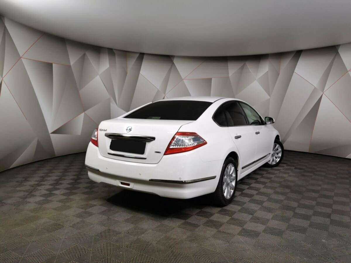 Купить Nissan Teana, 2012, 193 309 км, фото №2