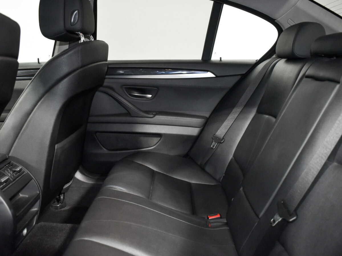 Купить BMW 5 серии 520i VI (F10/F11/F07), 2012, 111 710 км, фото №11