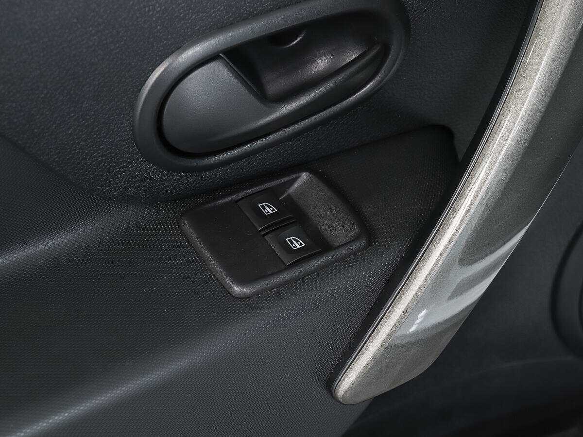 Купить Renault Logan Stepway, 2020, 42 676 км, фото №14
