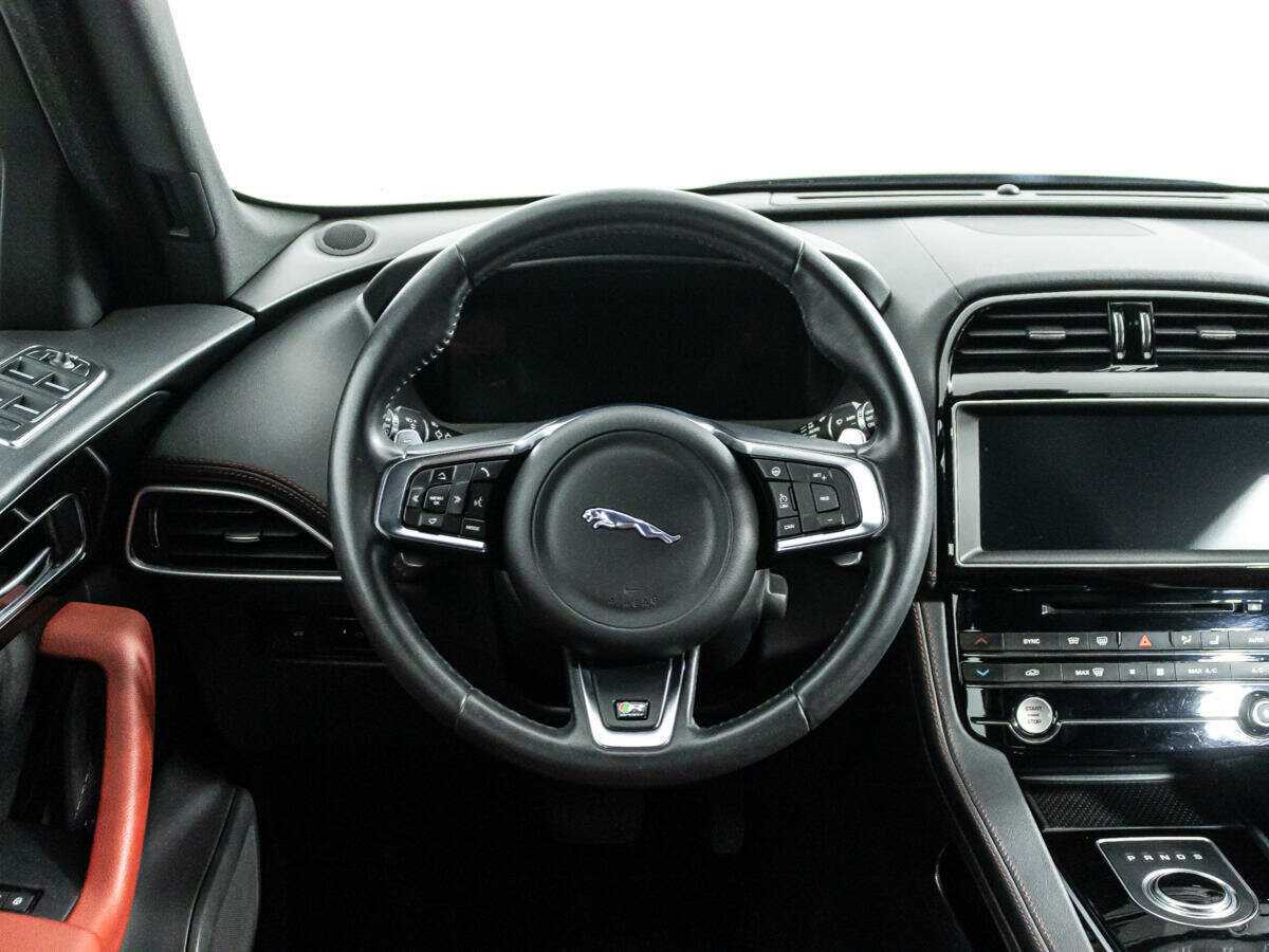 Купить Jaguar F-Pace, 2017, 83 223 км, фото №20