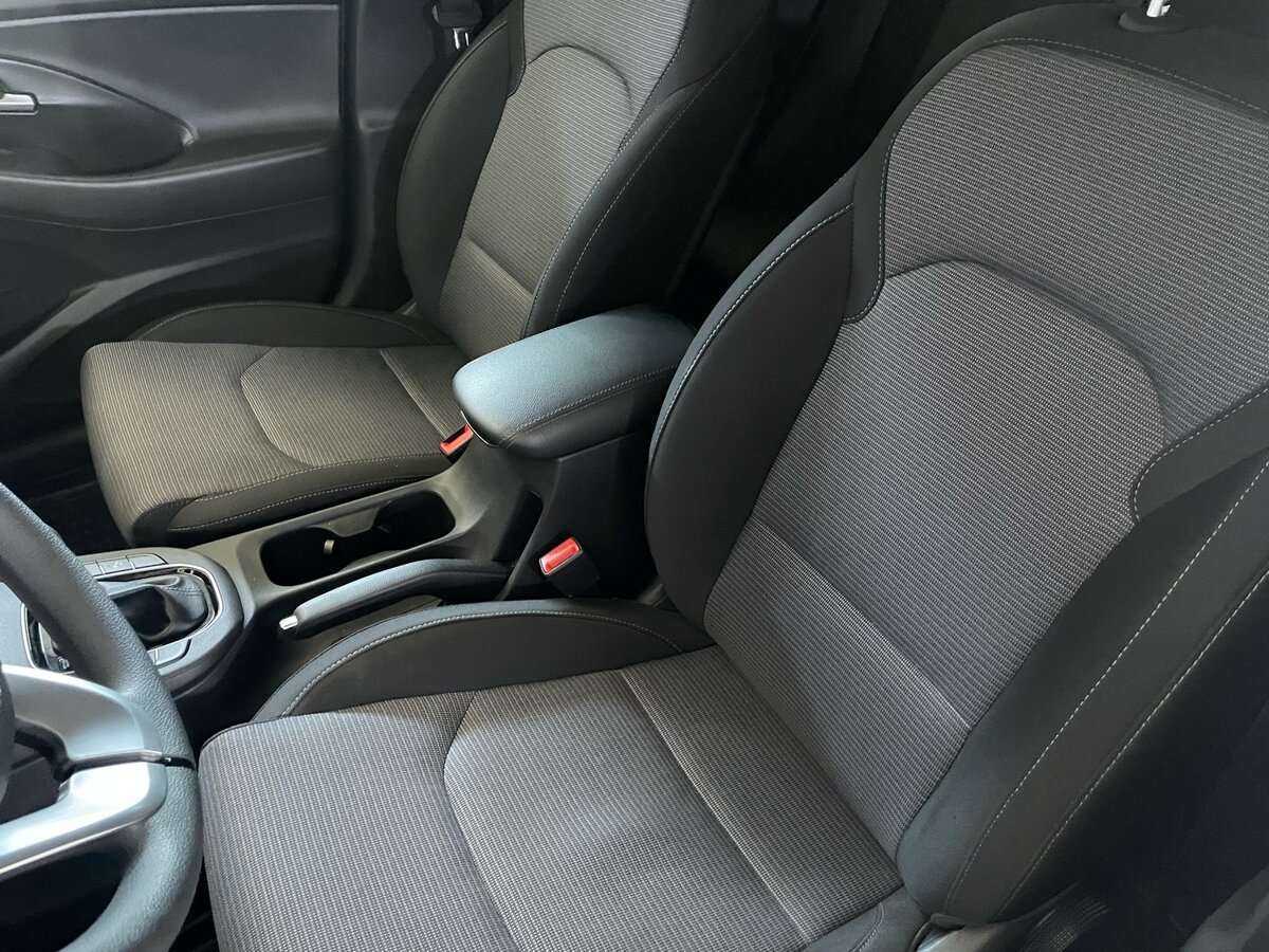 Купить Hyundai i30, 2022, 48 101 км, фото №15