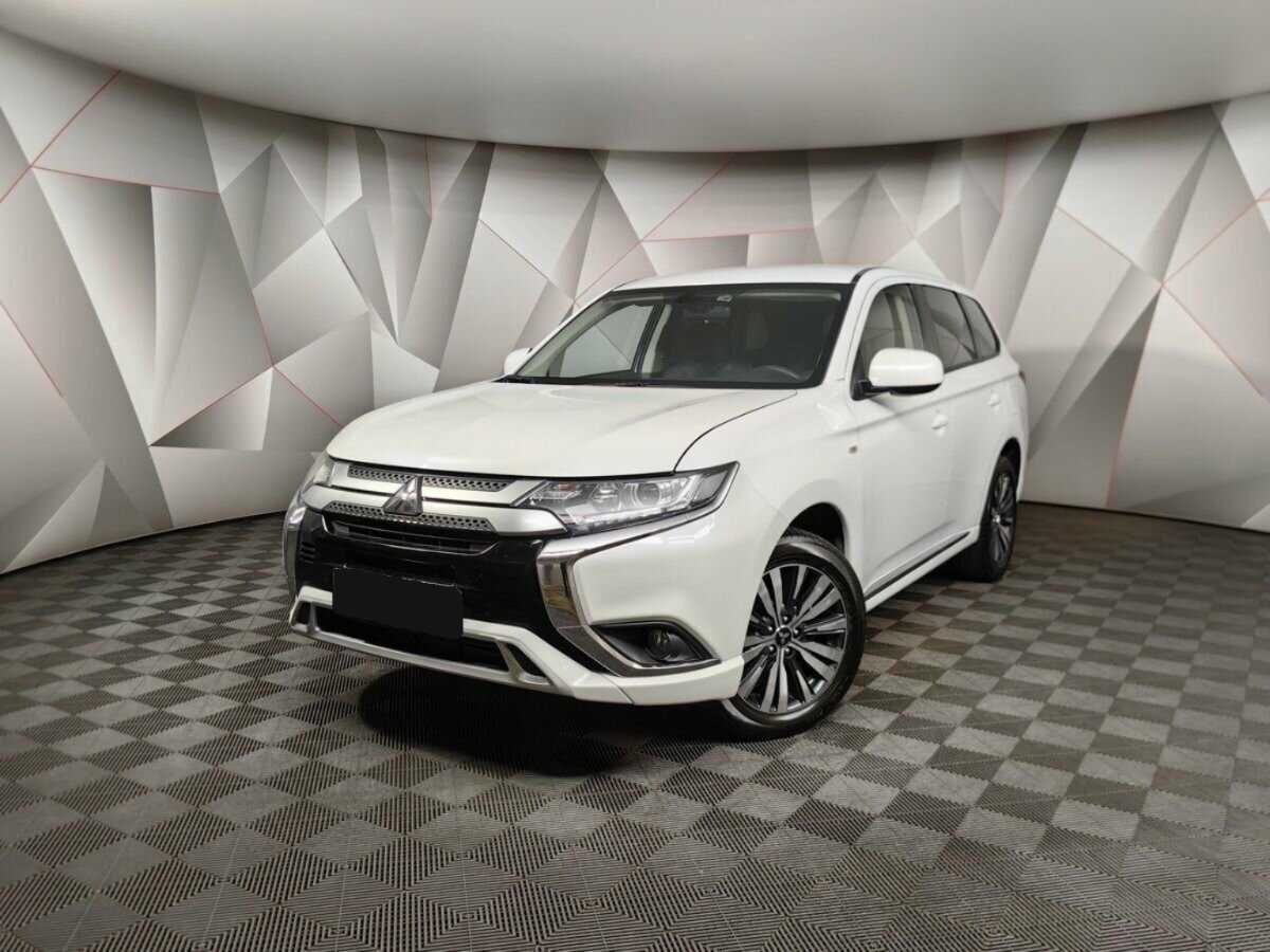 Купить Mitsubishi Outlander, 2022, 11 808 км, фото №1