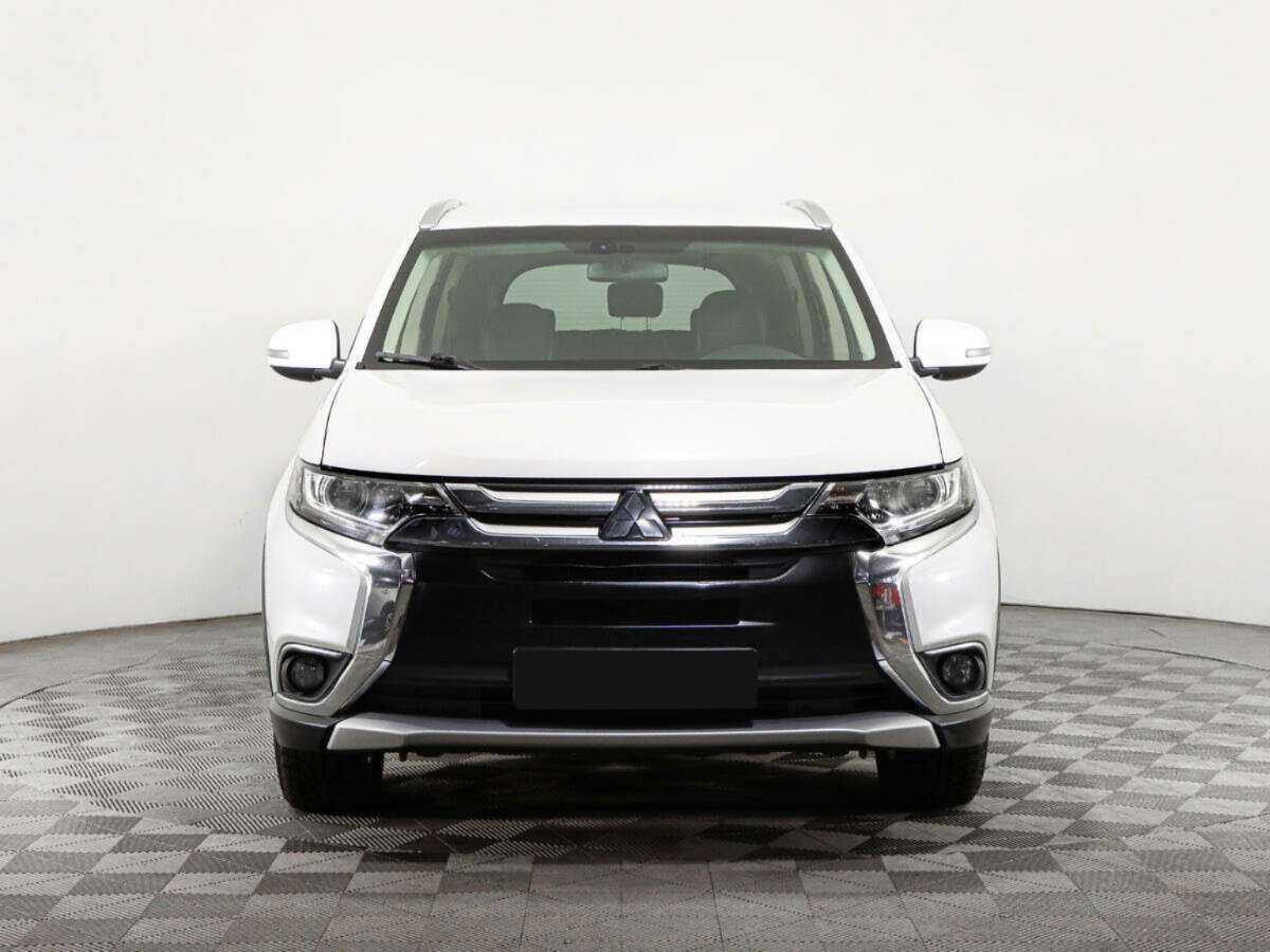 Купить Mitsubishi Outlander, 2017, 108 883 км, фото №2