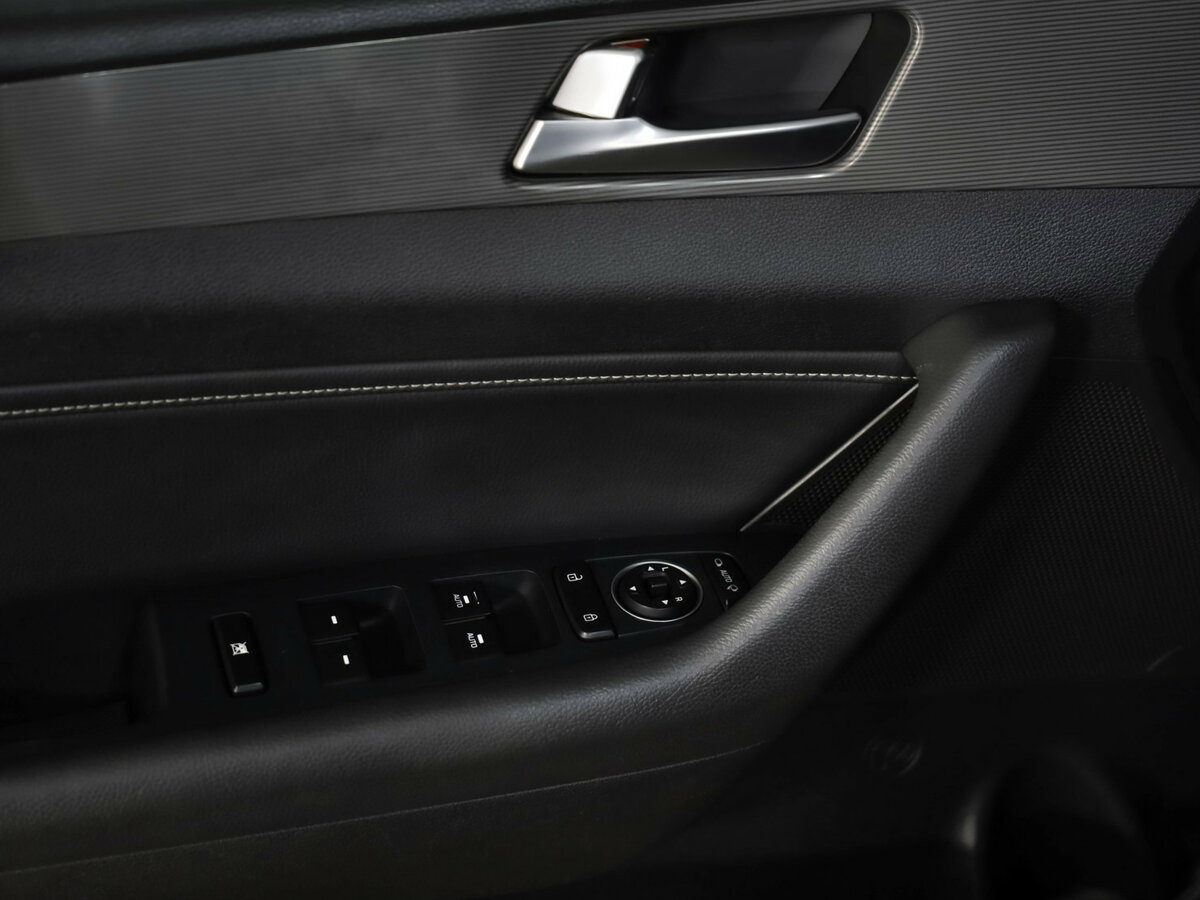 Купить Hyundai Sonata VII (LF) Рестайлинг, 2019, 123 932 км, фото №24