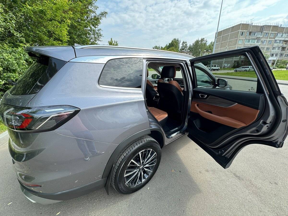 Купить Chery Tiggo 8 Pro e+, 2023, 8 800 км, фото №14
