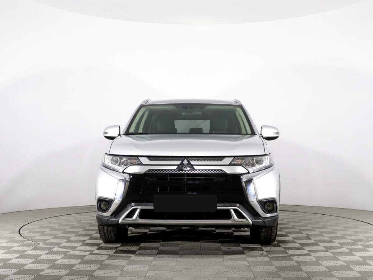 Купить Mitsubishi Outlander, 2019, 71 230 км, фото №2