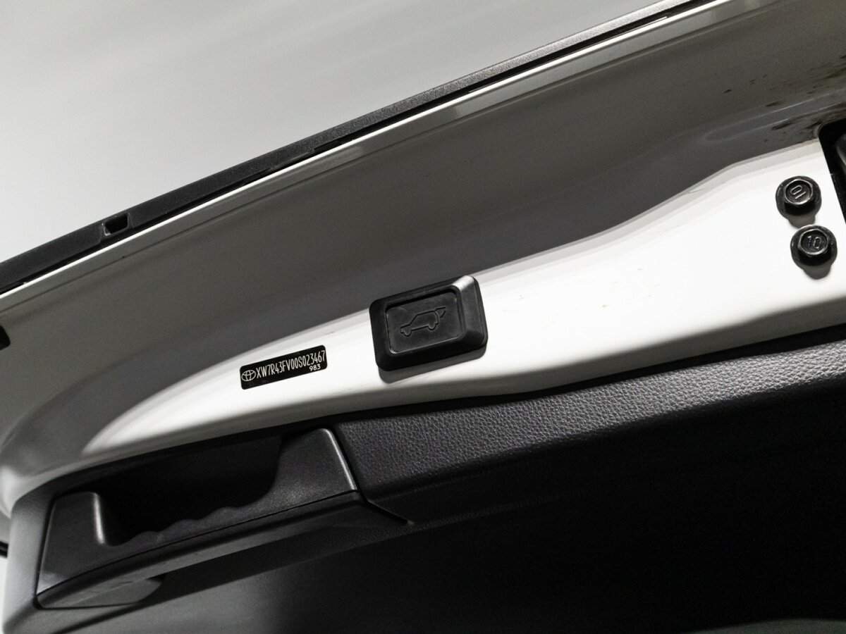 Купить Toyota RAV4, 2020, 63 000 км, фото №16