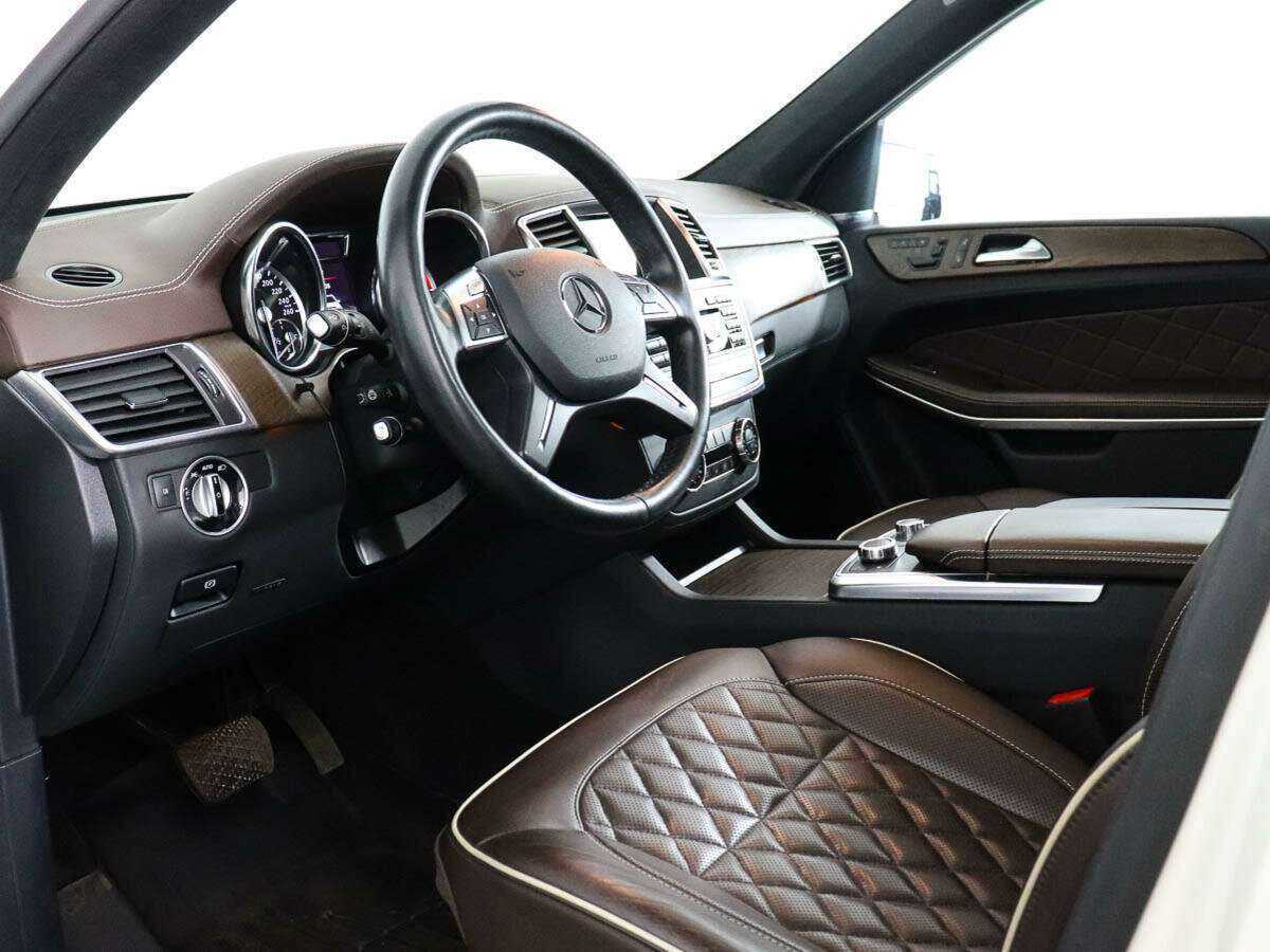 Купить Mercedes-Benz GL-Класс 500, 2013, 110 104 км, фото №9
