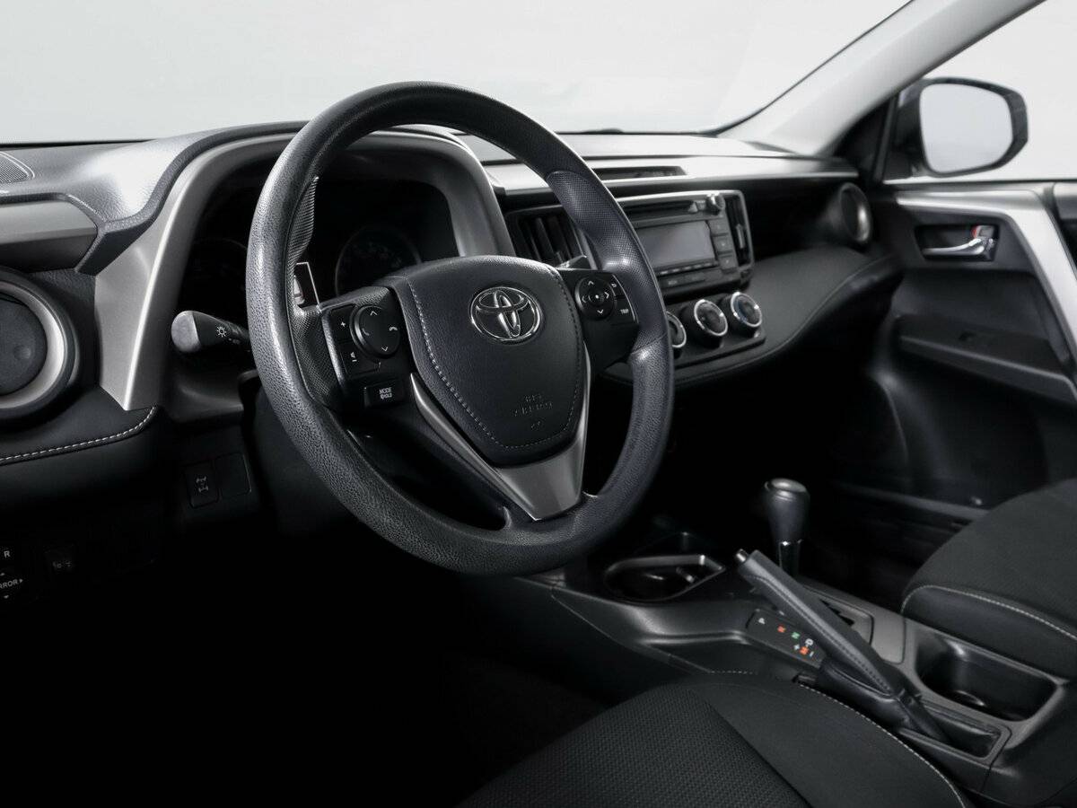 Купить Toyota RAV4 IV (XA40) Рестайлинг, 2017, 176 402 км, фото №14