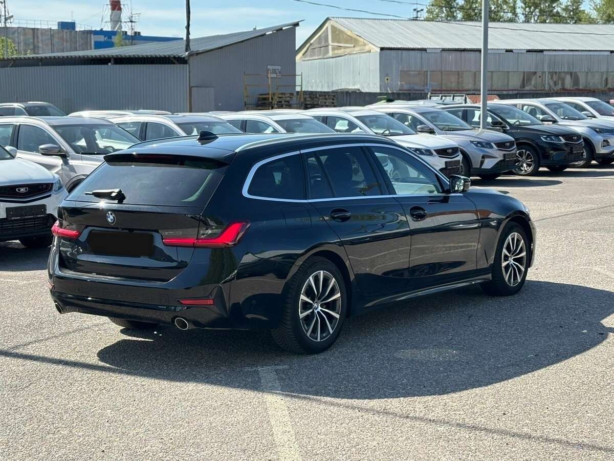 Купить BMW 3 серии 318d, 2020, 170 292 км, фото №3