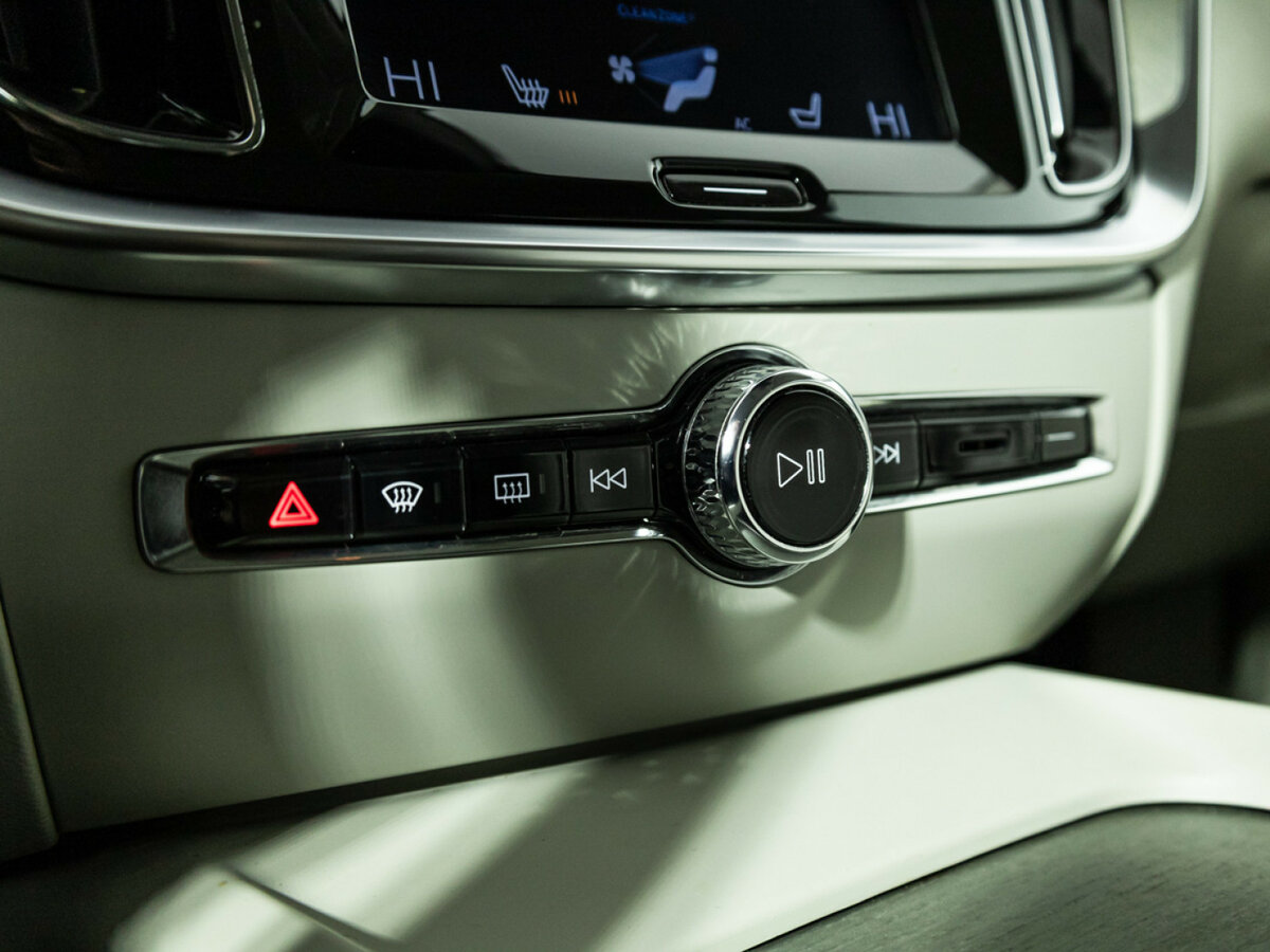 Купить Volvo V60 II, 2018, 268 000 км, фото №20