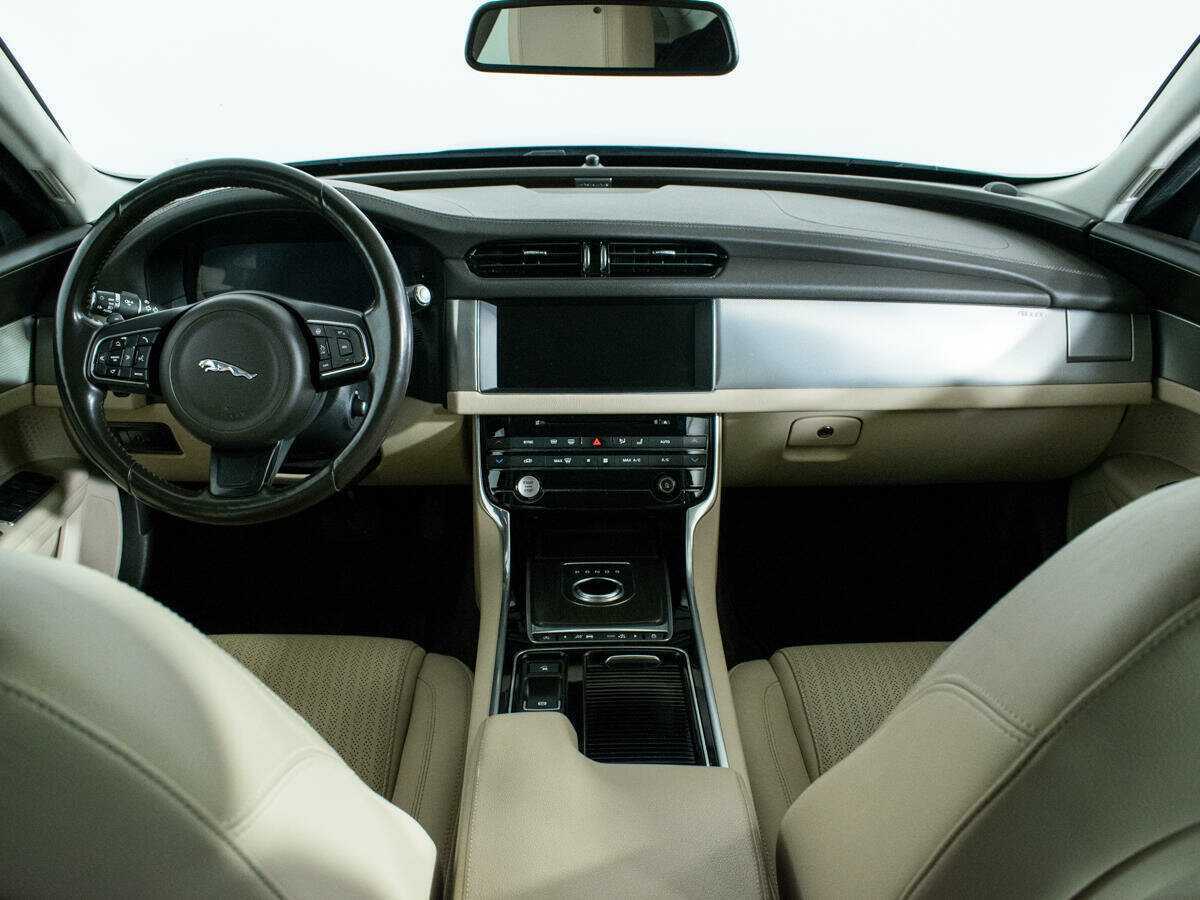 Купить Jaguar XF, 2016, 124 500 км, фото №12