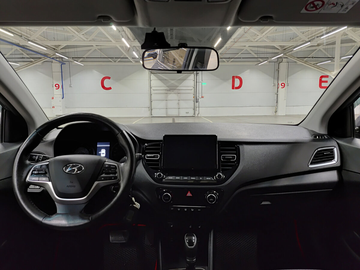 Купить Hyundai Solaris II Рестайлинг, 2021, 61 251 км, фото №14