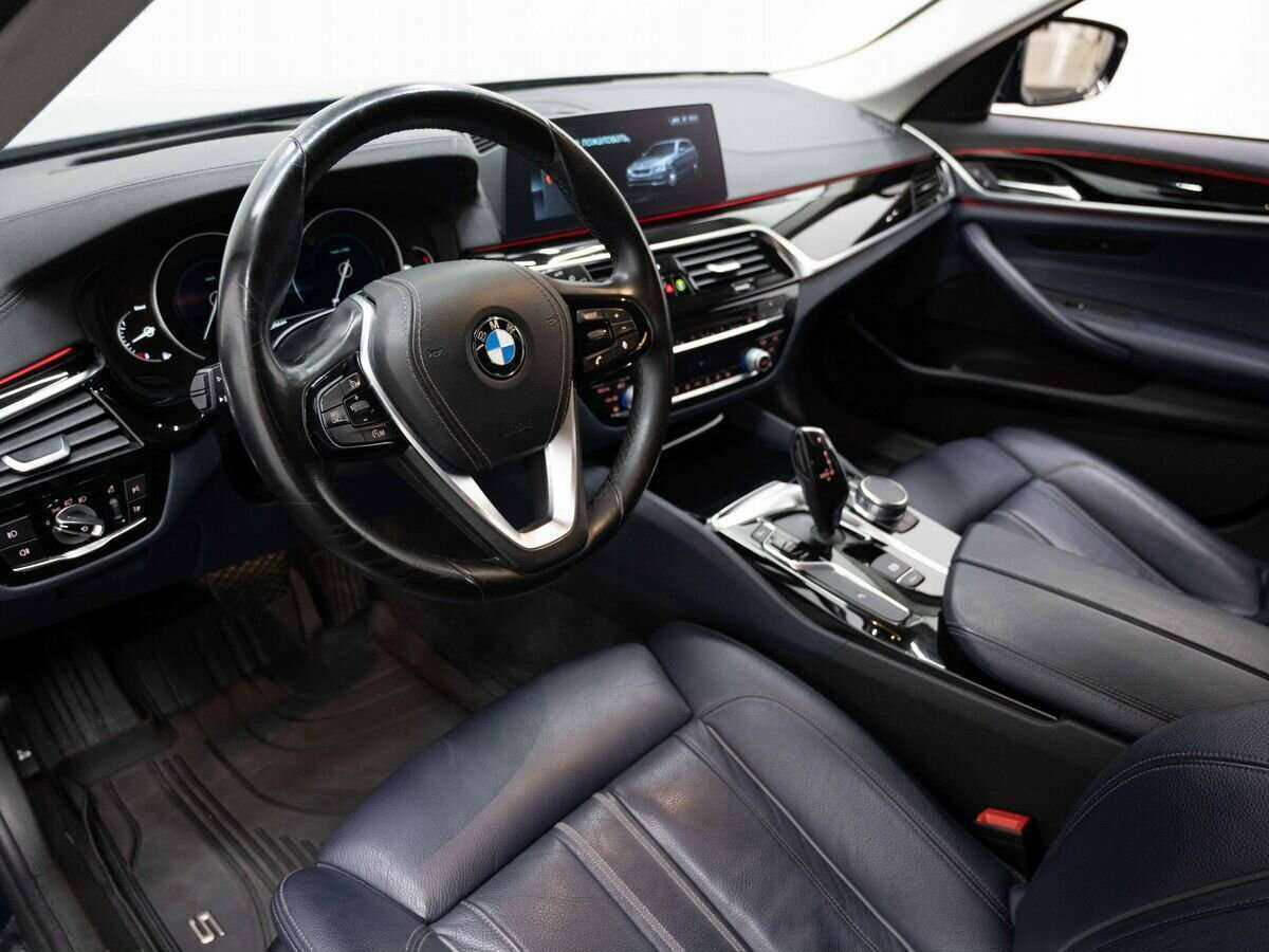 Купить BMW 5 серии 520d xDrive, 2017, 105 599 км, фото №8