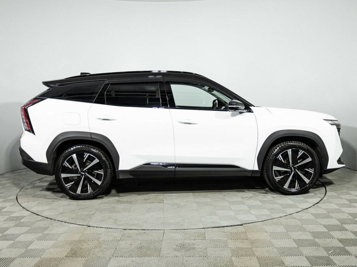 Купить Geely Atlas II, 2024, 36 501 км, фото №4