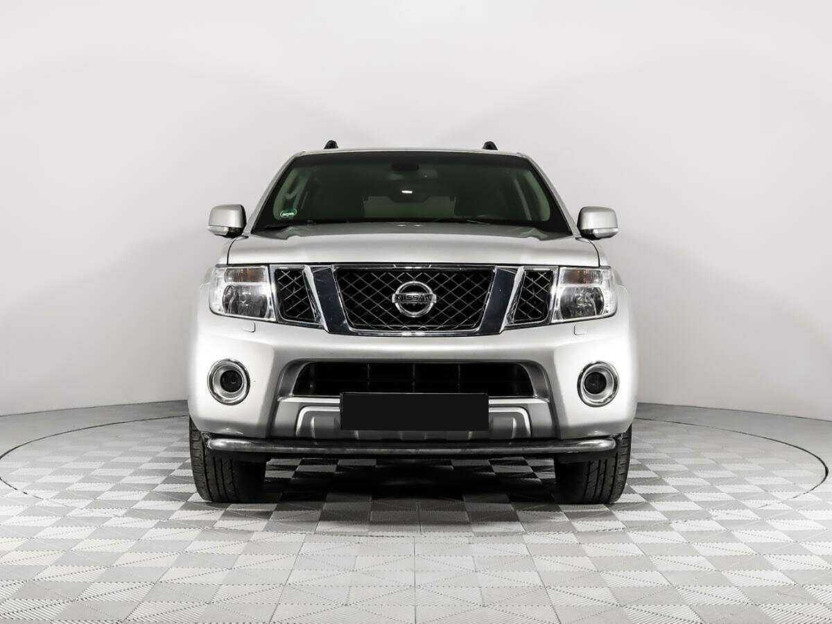 Купить Nissan Pathfinder, 2012, 108 185 км, фото №2