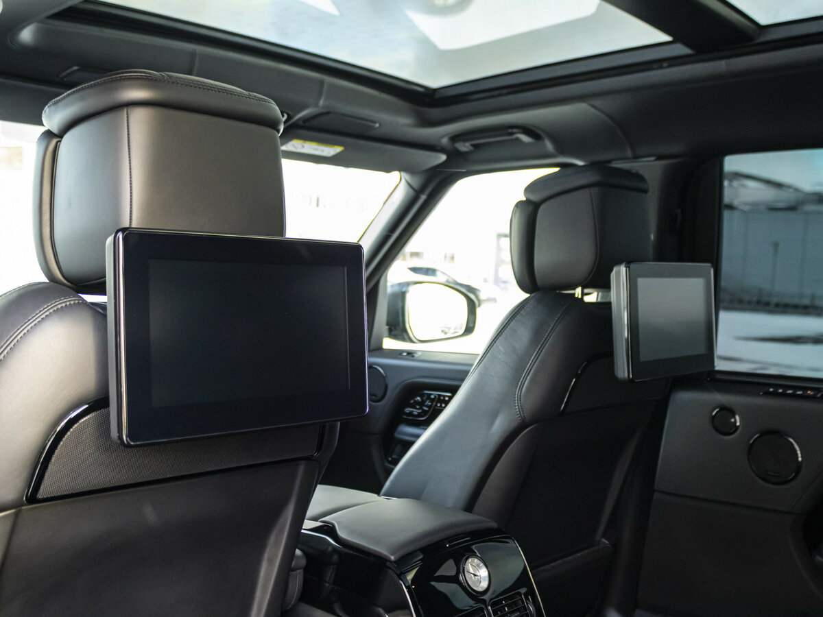 Купить Land Rover Range Rover Long IV Рестайлинг, 2019, 23 031 км, фото №21