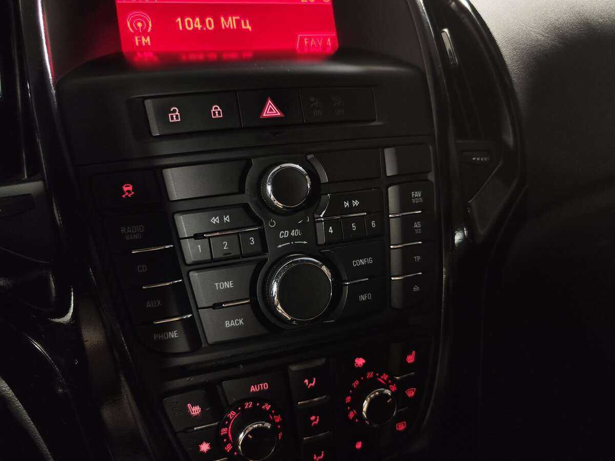 Купить Opel Astra, 2012, 220 000 км, фото №16