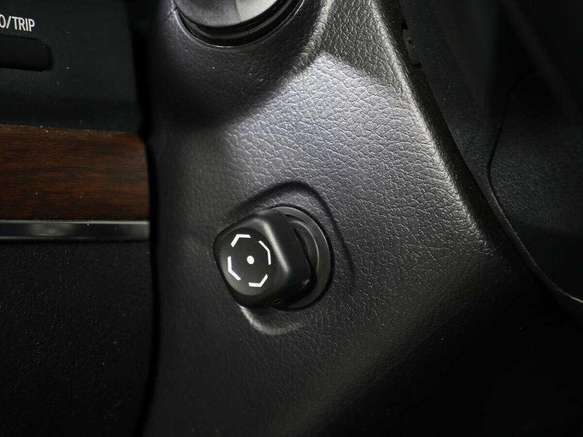 Купить Toyota Land Cruiser, 2019, 147 208 км, фото №14