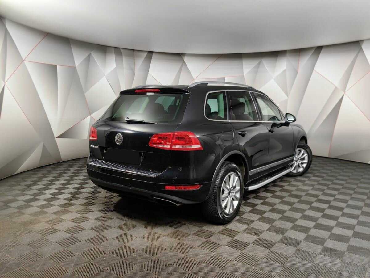 Купить Volkswagen Touareg, 2013, 185 726 км, фото №2