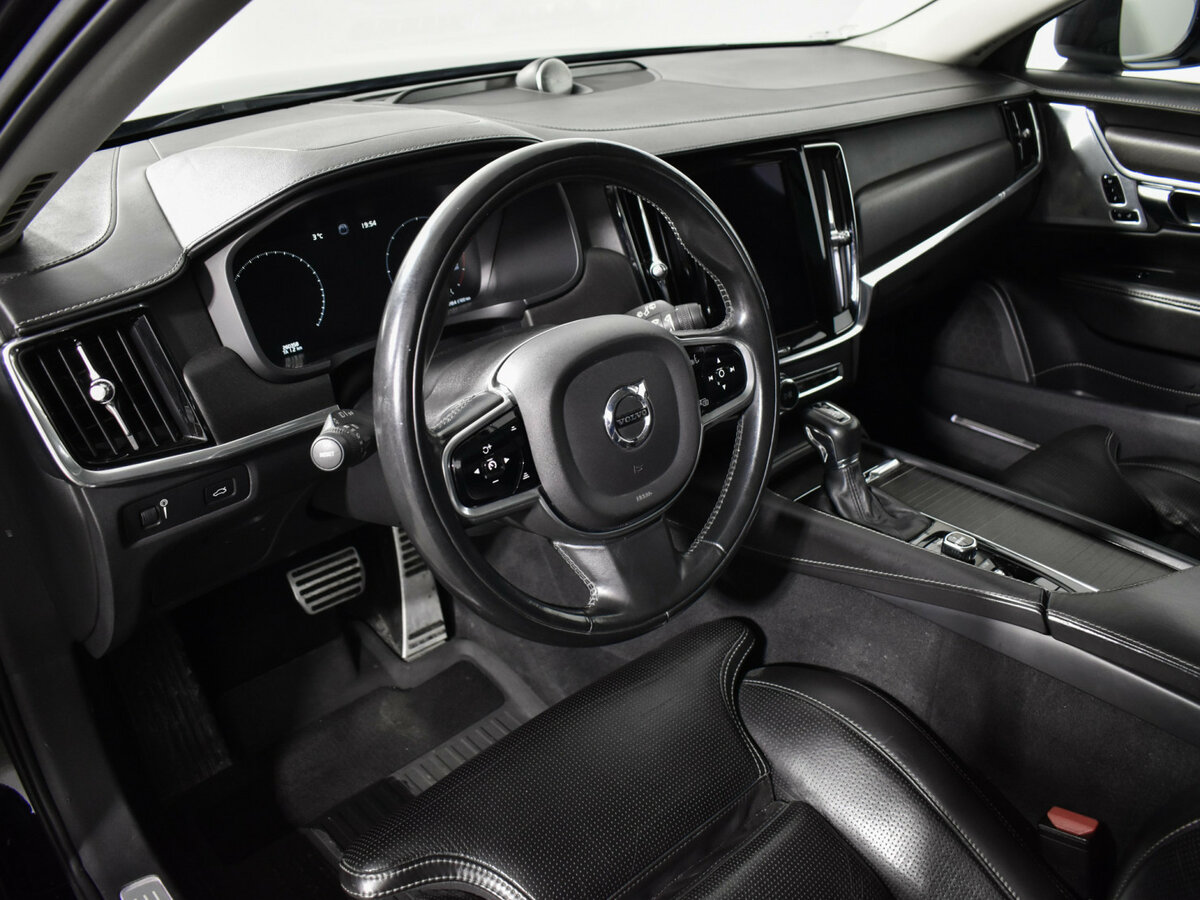 Купить Volvo V90 Cross Country I, 2017, 271 200 км, фото №9