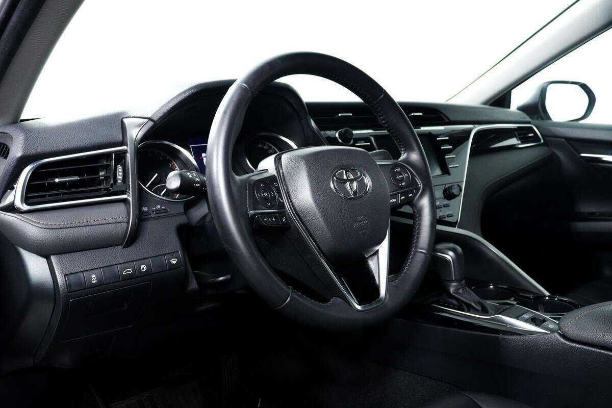 Купить Toyota Camry, 2018, 44 138 км, фото №13