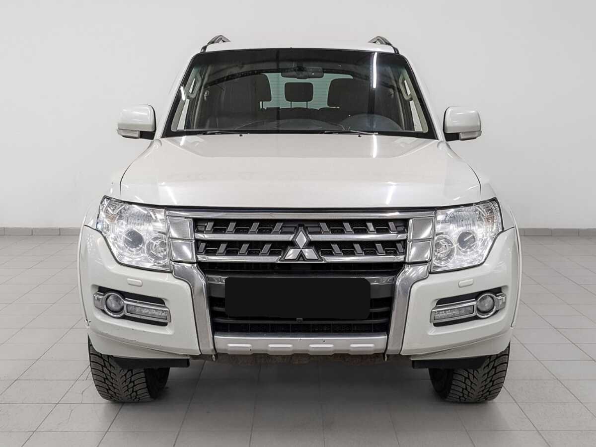 Купить Mitsubishi Pajero, 2015, 235 560 км, фото №2