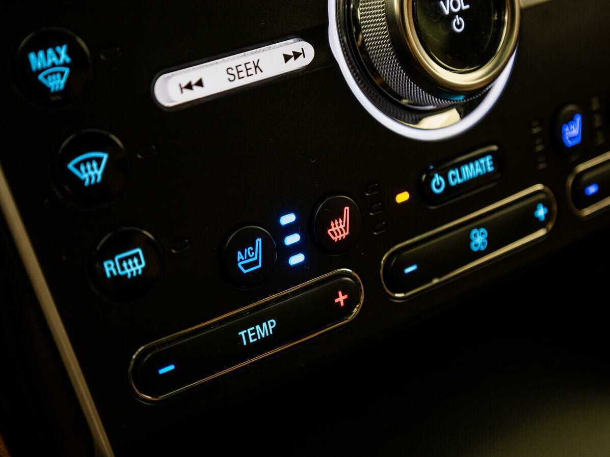 Купить Ford Explorer, 2016, 160 297 км, фото №16