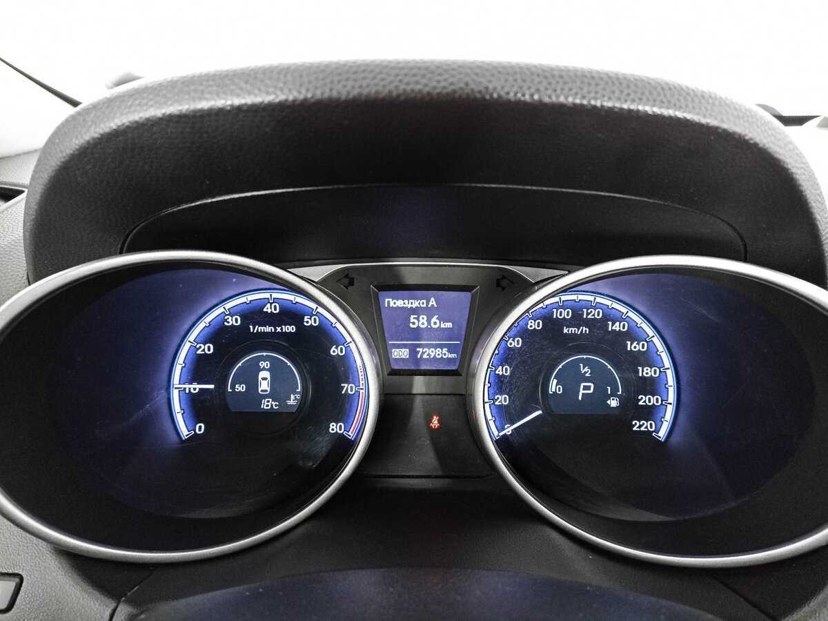 Купить Hyundai ix35, 2012, 72 985 км, фото №12