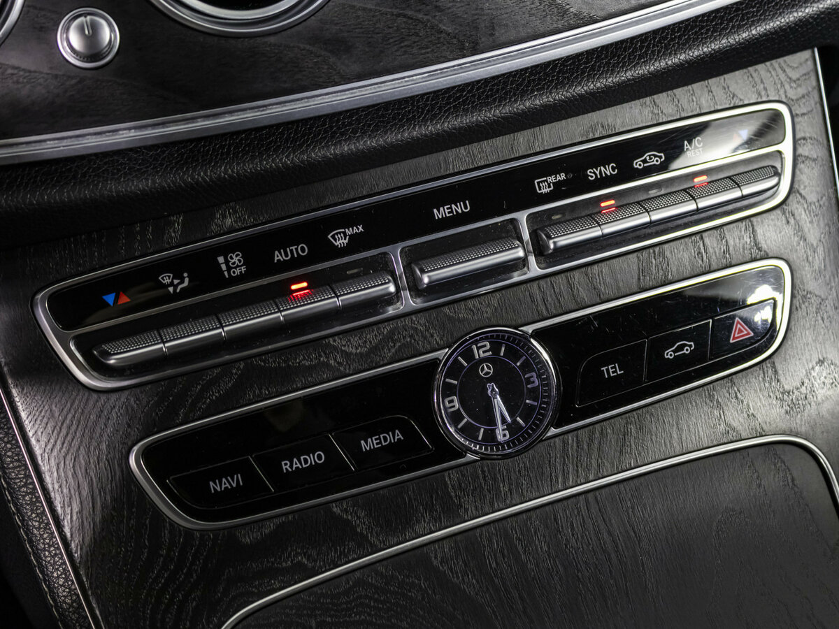 Купить Mercedes-Benz E-Класс 200 V (W213, S213, C238), 2018, 131 700 км, фото №12