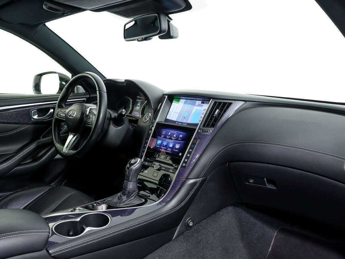 Купить Infiniti Q60, 2017, 151 907 км, фото №9